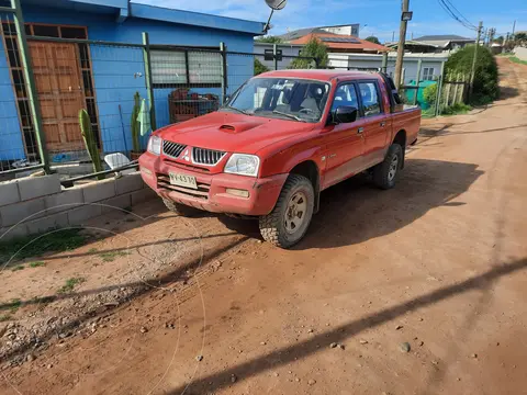 Mitsubishi L200 Dakar 2.4L Dakar High Power usado (2007) color Rojo precio $6.000.000