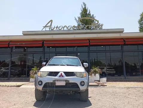 Mitsubishi L200 L200. 2.5 DI-D D/C 4X4 TRITON CU usado (2008) color Gris precio u$s15.000