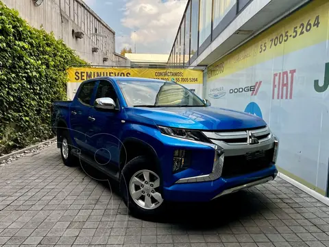 Mitsubishi L200 GLX 4x2 usado (2023) color Azul precio $425,000