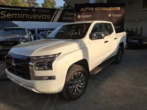 Mitsubishi L200 GLS Diesel  4x4 Aut usado (2025) color Blanco precio $698,000
