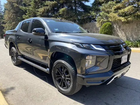 Mitsubishi L200 Limited Diesel  4x4 Aut usado (2023) color Gris Grafito precio $665,000