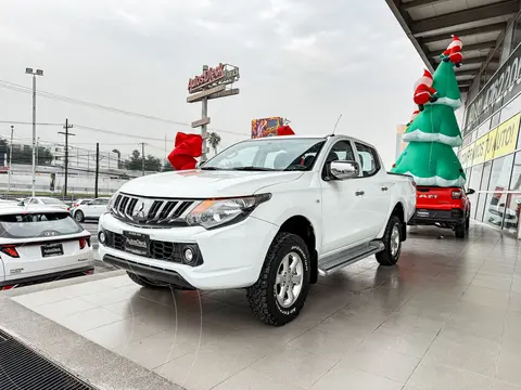 Mitsubishi L200 GLS 4x4 Diesel usado (2019) color Blanco precio $339,000