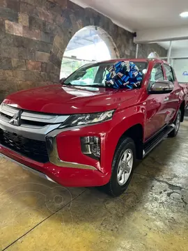 Mitsubishi L200 GLX Diesel 4x4 usado (2021) color Rojo precio $420,000