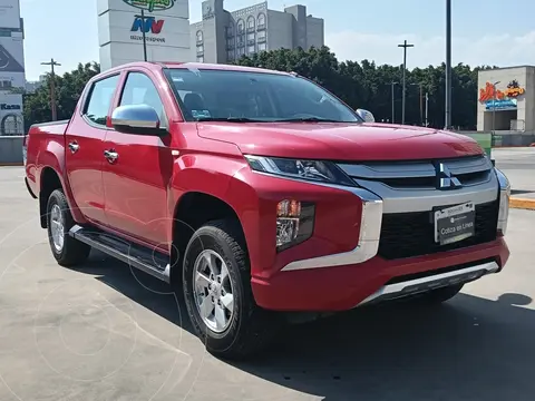 Mitsubishi L200 GLX 4x2 usado (2023) color Rojo precio $380,000
