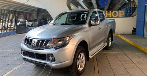 foto Mitsubishi L200 4x4 2.5L DI-D Cabina Doble usado (2018) precio $379,900