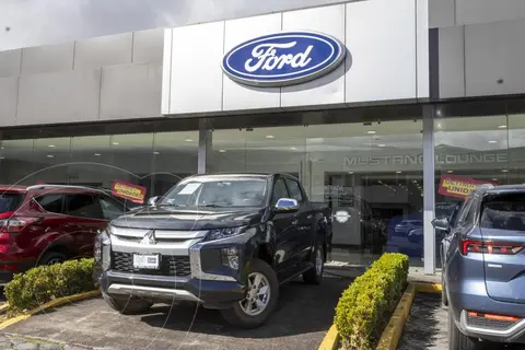 Mitsubishi L200 GLX 4X2 GASOLINA MT usado (2023) color Gris Oscuro precio $445,000