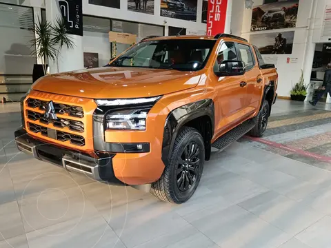 Mitsubishi L200 GSR 4x4 Diesel nuevo color Naranja precio $852,400