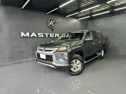 Mitsubishi L200 GLX 4x2 usado (2022) color Gris Oscuro precio $369,000
