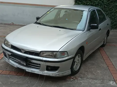Mitsubishi Lancer GLXi 1.6 usado (1997) color Plata precio u$s4.200