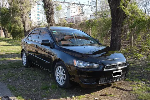 Mitsubishi Lancer GLS 2.0 Aut usado (2013) color Negro precio u$s13.500