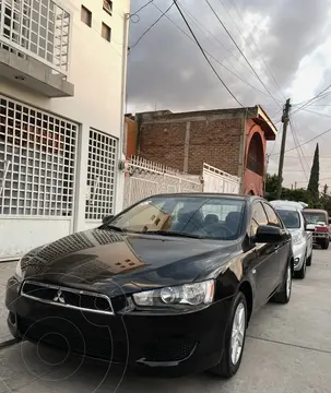 Mitsubishi Lancer ES Aut usado (2009) color Negro precio $106,000