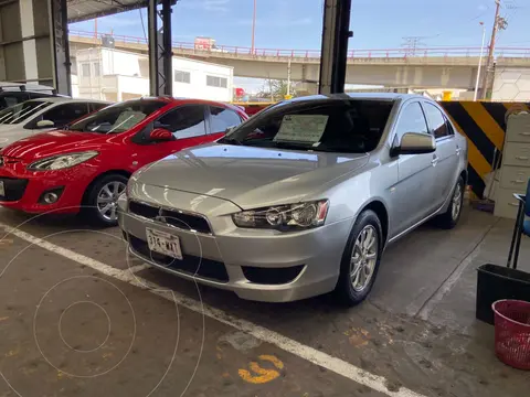 Mitsubishi Lancer DE usado (2010) color Plata precio $124,900
