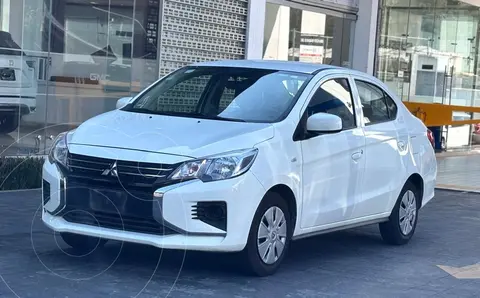 Mitsubishi Mirage G4 GLS usado (2023) color Blanco precio $215,000