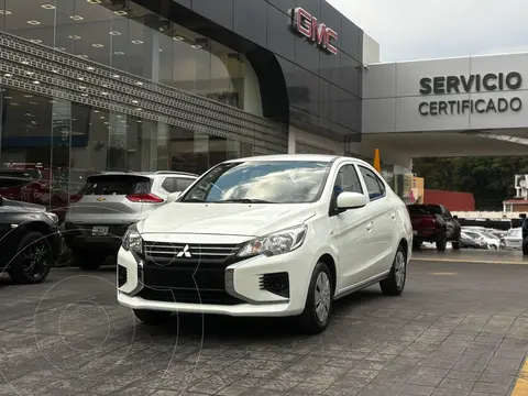 Mitsubishi Mirage G4 GLS usado (2023) color Blanco precio $210,000