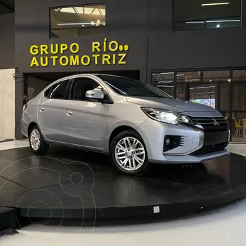 Mitsubishi Mirage G4 GLS usado (2021) color plateado precio $209,000