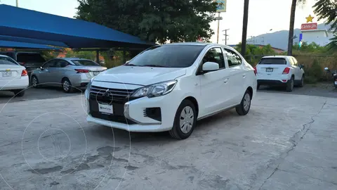 Mitsubishi Mirage G4 GLX usado (2022) color Blanco financiado en mensualidades(enganche $26,582 mensualidades desde $4,945)