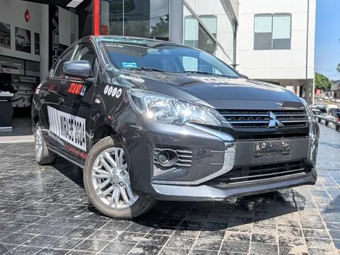 Mitsubishi Mirage G4 GLX usado (2024) color Gris precio $287,214