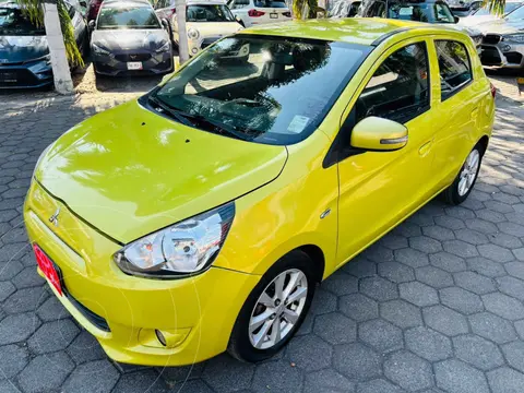 Mitsubishi Mirage GLS CVT usado (2015) color Amarillo precio $147,000