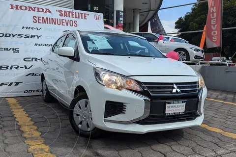 Mitsubishi Mirage GLX CVT usado (2023) color Blanco precio $204,900