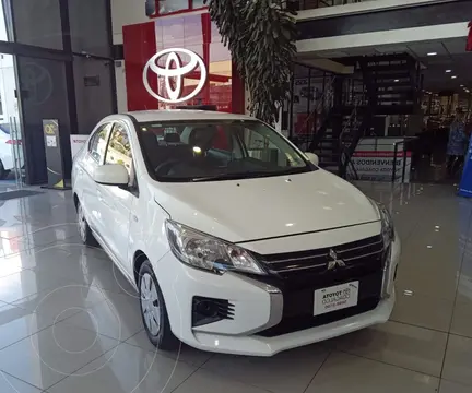 Mitsubishi Mirage GLX CVT usado (2023) color Blanco precio $235,000