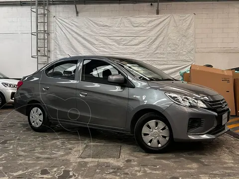 Mitsubishi Mirage GLX CVT usado (2023) color Gris precio $215,000