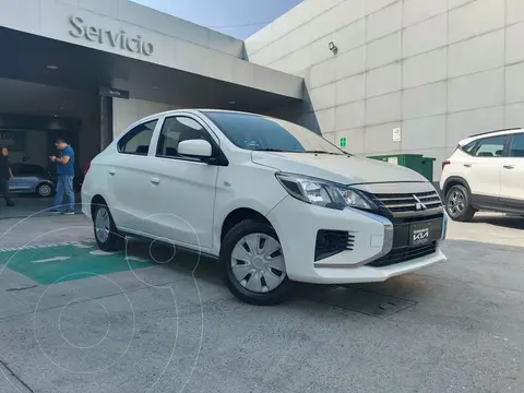 Mitsubishi Mirage GLX CVT usado (2023) color Blanco precio $225,000