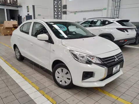 Mitsubishi Mirage GLX CVT usado (2023) color Blanco precio $235,000