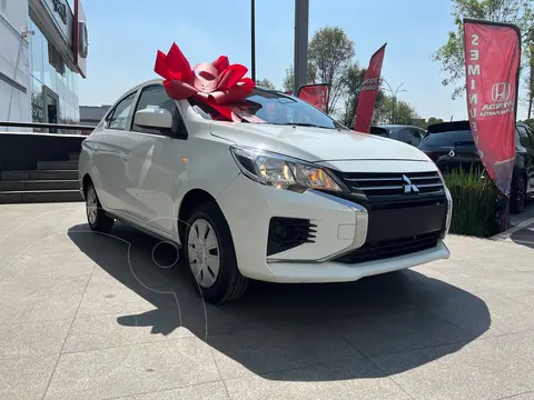 Mitsubishi Mirage GLX CVT usado (2023) color Blanco precio $218,000