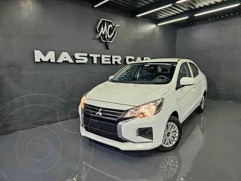 Mitsubishi Mirage GLS usado (2023) color Blanco precio $248,000