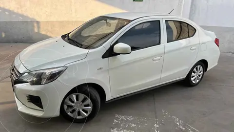 Mitsubishi Mirage GLX CVT usado (2023) color Blanco precio $235,000