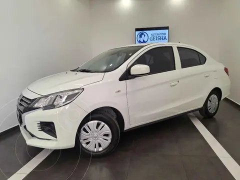 Mitsubishi Mirage GLX CVT usado (2021) color Blanco precio $220,000