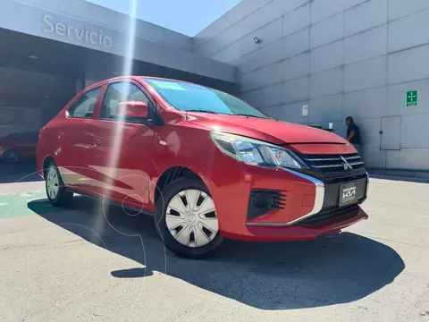 Mitsubishi Mirage GLX CVT usado (2022) color Rojo precio $220,000