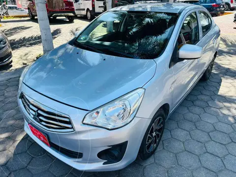 Mitsubishi Mirage GLX CVT usado (2019) color Plata precio $167,000