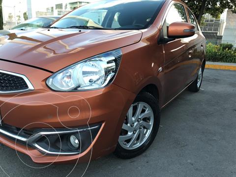 foto Mitsubishi Mirage GLS usado (2017) color Naranja Metálico precio $145,000