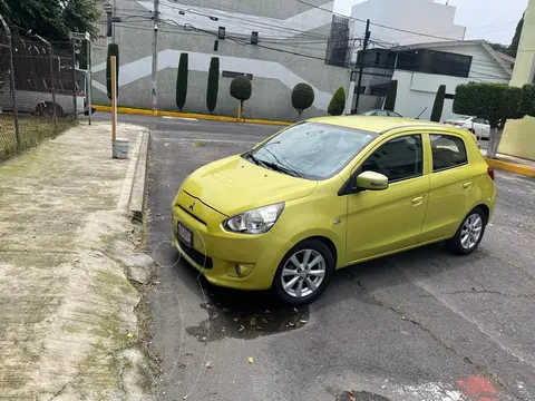 Mitsubishi Mirage GLX CVT usado (2015) color Amarillo precio $120,000