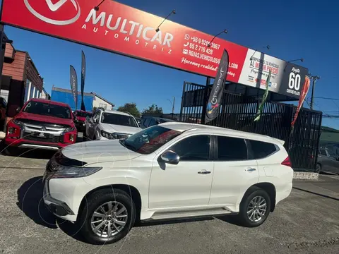 Mitsubishi Montero Sport 2.4L DI 4X4 usado (2017) color Blanco financiado en cuotas(pie $3.690.000)