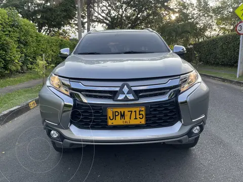 foto Mitsubishi Montero Sport 3.0L 4x2 Aut usado (2020) color Gris precio $145.000.000