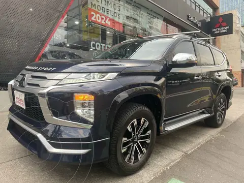 Mitsubishi Montero Sport SE Plus usado (2021) color Azul precio $630,000