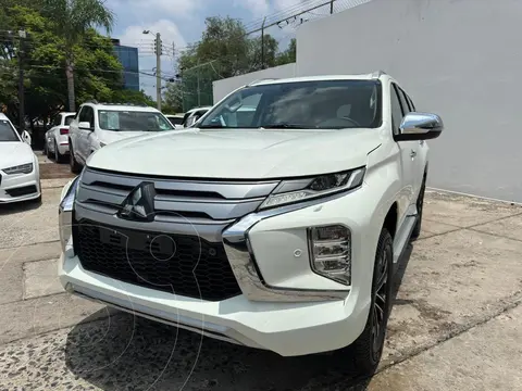 Mitsubishi Montero Sport SE Plus usado (2022) color Blanco financiado en mensualidades(enganche $59,900 mensualidades desde $19,700)