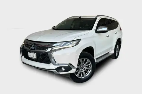 Mitsubishi Montero Sport Advance 4X2 usado (2019) color Blanco precio $437,000