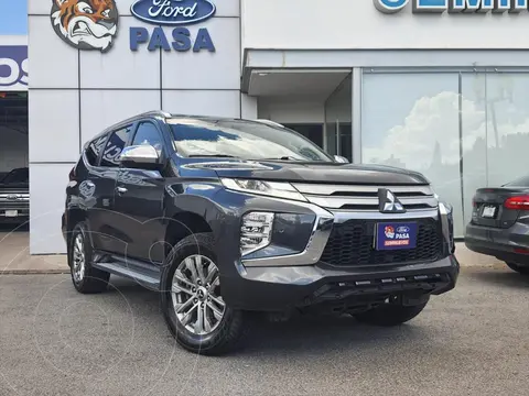 Mitsubishi Montero Sport SE usado (2022) color Gris precio $663,000