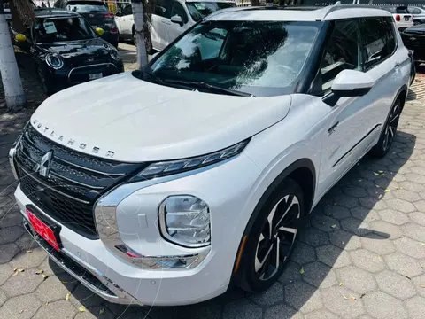 Mitsubishi Outlander PHEV Diamond usado (2023) color Blanco financiado en mensualidades(enganche $171,194 mensualidades desde $15,206)