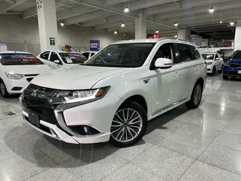 Mitsubishi Outlander PHEV Limited usado (2020) color Blanco financiado en mensualidades(enganche $134,888 mensualidades desde $10,319)