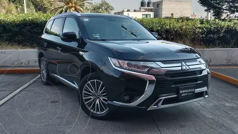 Mitsubishi Outlander PHEV Limited usado (2020) color Negro financiado en mensualidades(enganche $90,151 mensualidades desde $10,373)