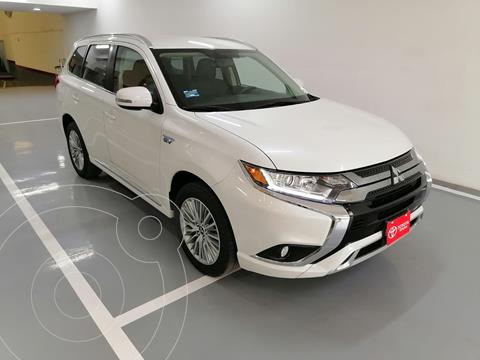 Mitsubishi Outlander PHEV SE usado (2019) color Blanco Perla precio $599,000