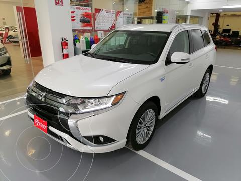 Mitsubishi Outlander PHEV SE usado (2019) color Blanco precio $619,000