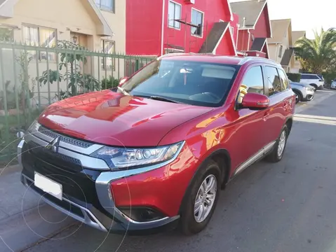 Mitsubishi Outlander  2.0L 4x2 usado (2020) color Rojo precio $12.700.000