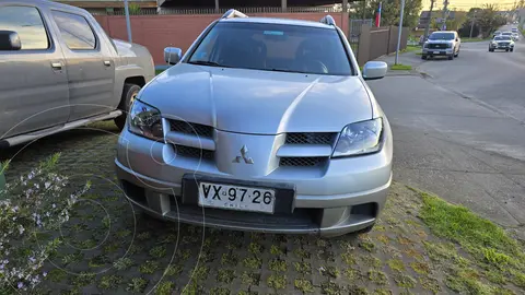 Mitsubishi Outlander  2.4 GLS 4X4 Aut usado (2003) color Plata precio $3.900.000