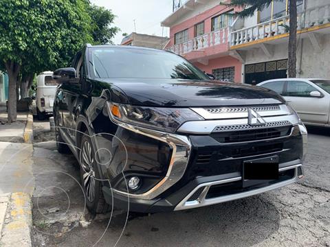 foto Mitsubishi Outlander Limited usado (2019) color Negro precio $460,000