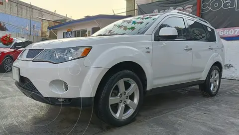 Mitsubishi Outlander 3.0L XLS Premium usado (2008) color Blanco precio $137,500